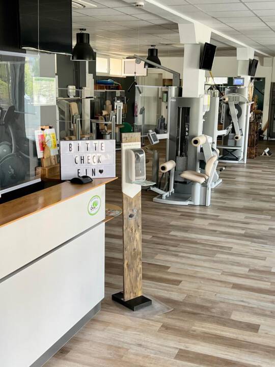 primus fitnessstudio gesundheitszentrum linkenheim